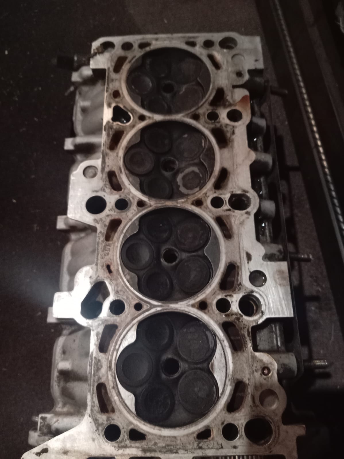 Head cylinder Audi A4 B6 2.0 ALT - Private Seller