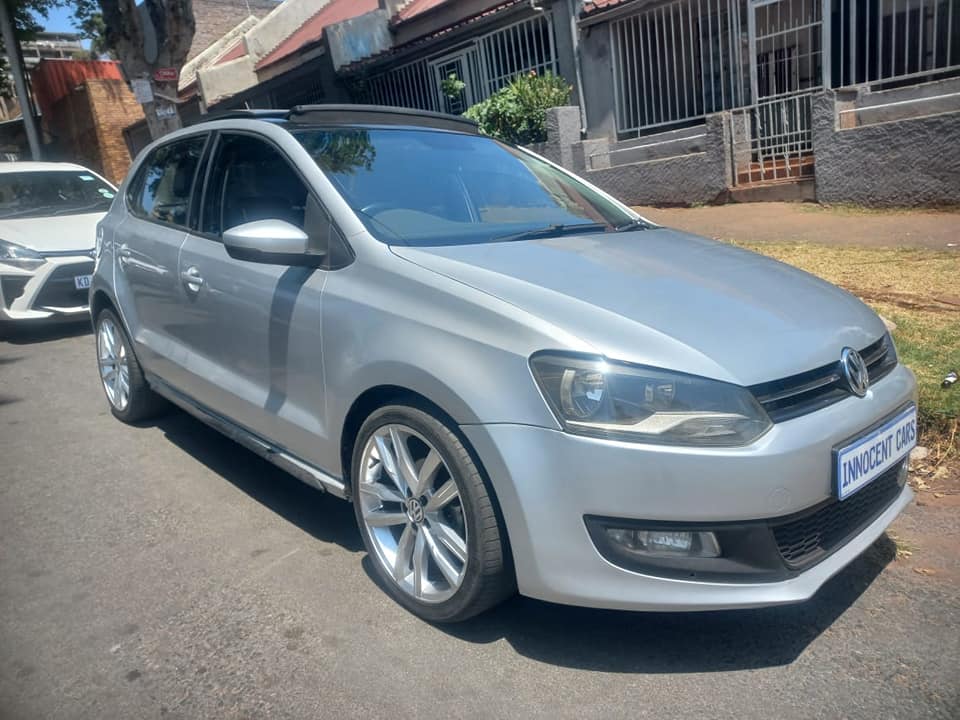2011 VW POLO 6 C-LINE HATCHBACK 1.4 PETROL, MANUAL, SILVER COLOR, MILEAGE 112000KMS