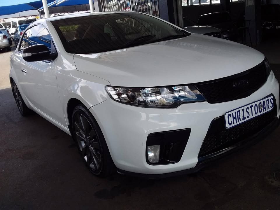 2010 model Kia Cerato koupe manual