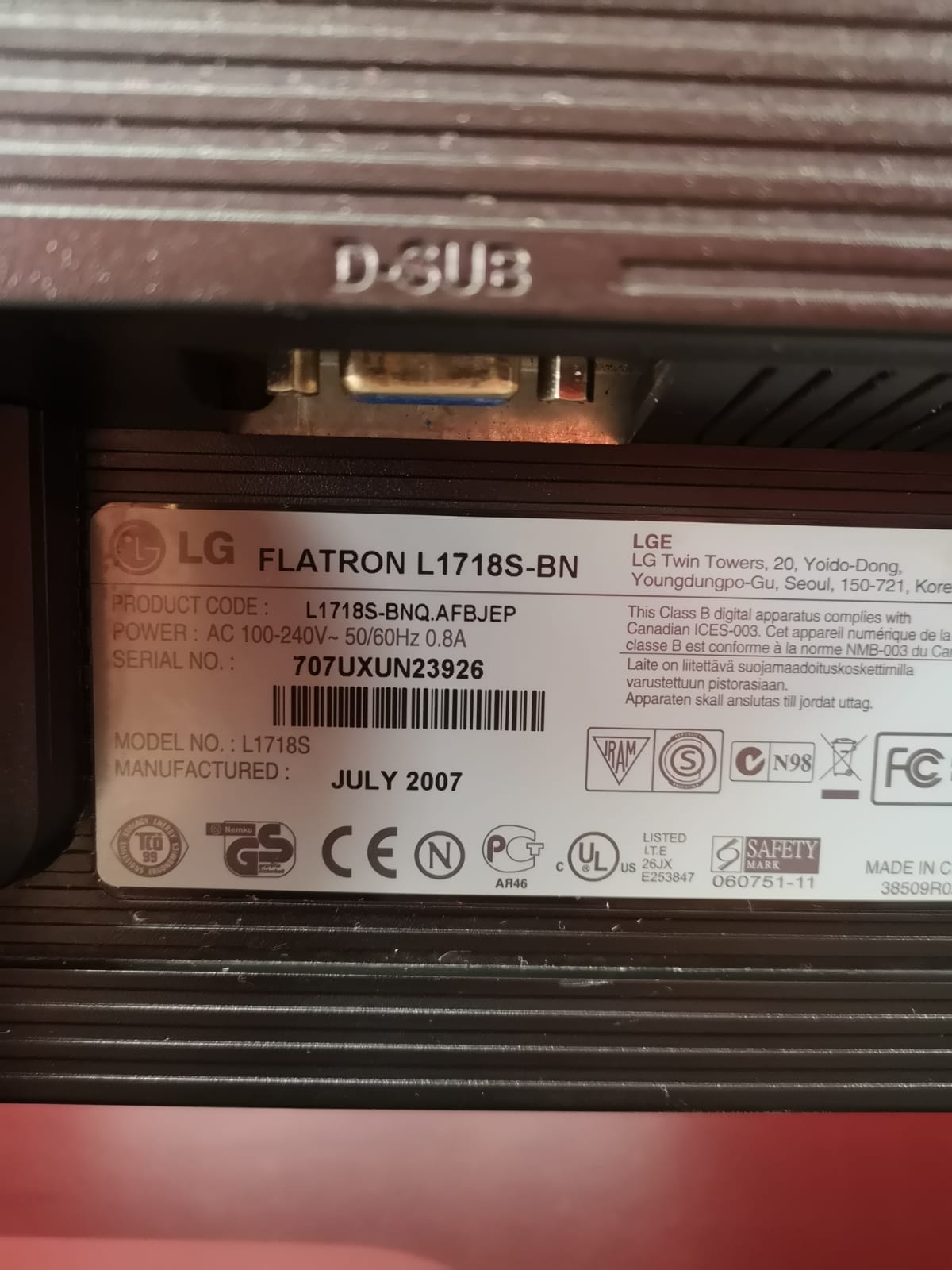 LG Flatron 17 Inch LCD Monitor
