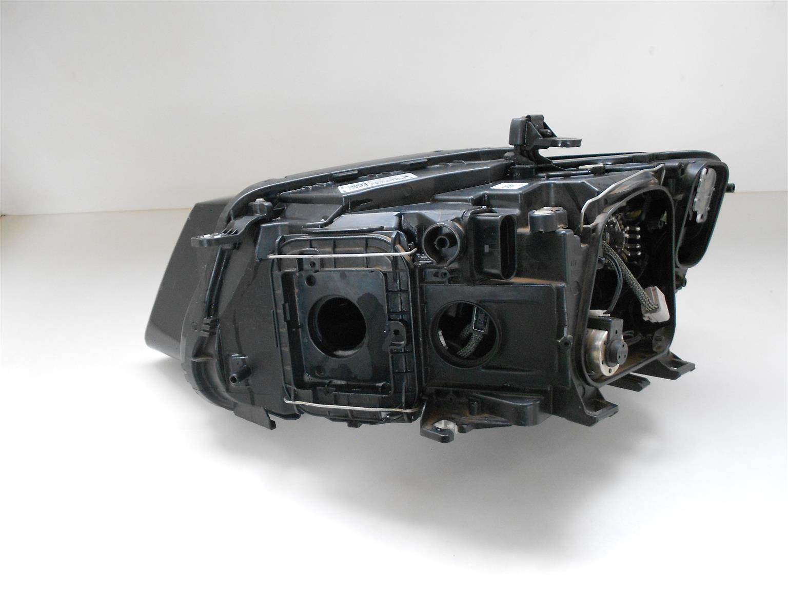 Audi Xenon Q5 Headlight - Private Seller Audi Xenon Q5 Headlight - Private Seller