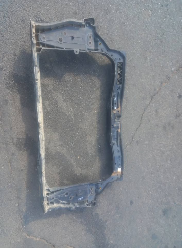 KIA RIO / KIA POCANTO OR HYUNDAI I20 RADIATOR SUPPORT CRADLE R10 - Private Seller KIA RIO / KIA POCANTO OR HYUNDAI I20 RADIATOR SUPPORT CRADLE R10 - Private Seller