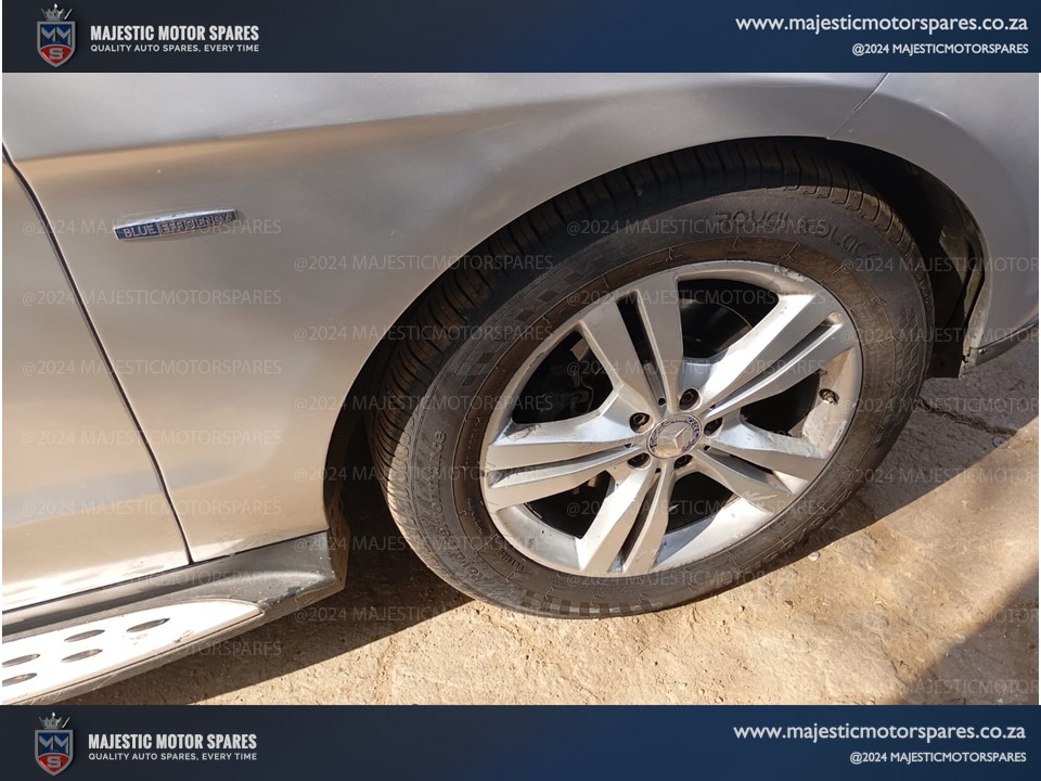 2012 Mercedes ML350 Bluetec W166 Used Mag Rim Tyres for Sale - Private Seller