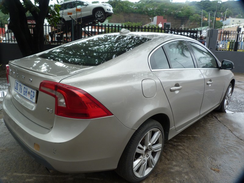Volvo S60 T4 Powershift - 2011 STRIPPING FOR SPARES - Private Seller Volvo S60 T4 Powershift - 2011 STRIPPING FOR SPARES - Private Seller