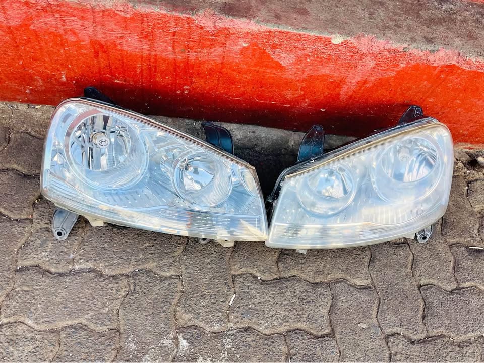 GWM STEED 5 headlights - Private Seller GWM STEED 5 headlights - Private Seller