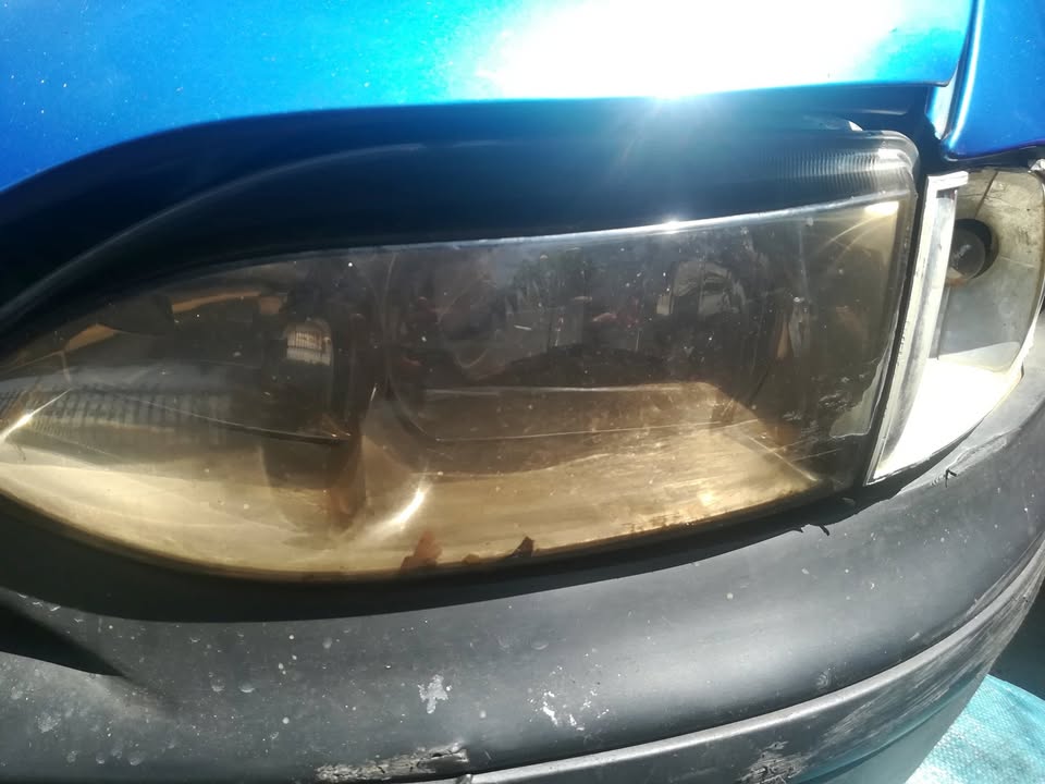 FIAT PALIO (2 DOOR) LEFT FRONT HEAD LIGHT - Private Seller FIAT PALIO (2 DOOR) LEFT FRONT HEAD LIGHT - Private Seller