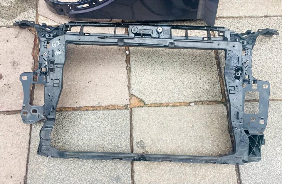 Audi Q3 cradle - Private Seller Audi Q3 cradle - Private Seller