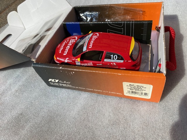 Alfa Romeo 147 Fly Slot Cars 1/32 Fast Kit. Alfa Romeo 147 Fly Slot Cars 1/32 Fast Kit.