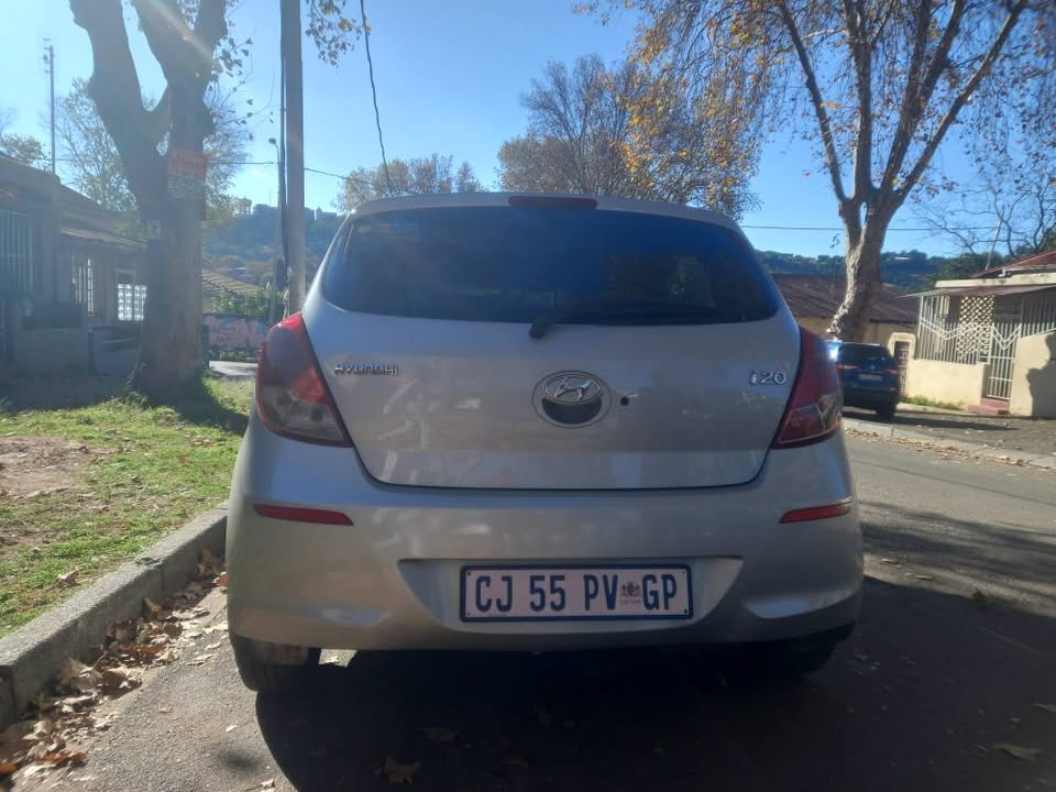 2013 Hyundai i20 1.2 Petrol, Manual, Silver,