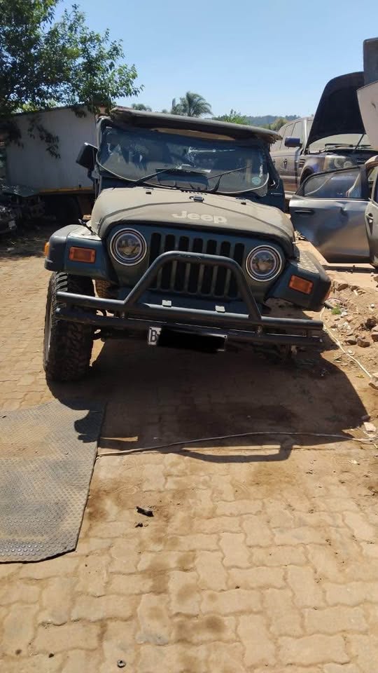 2004 JEEP WRANGLER 4x4 FOR SPARES - Private Seller 2004 JEEP WRANGLER 4x4 FOR SPARES - Private Seller