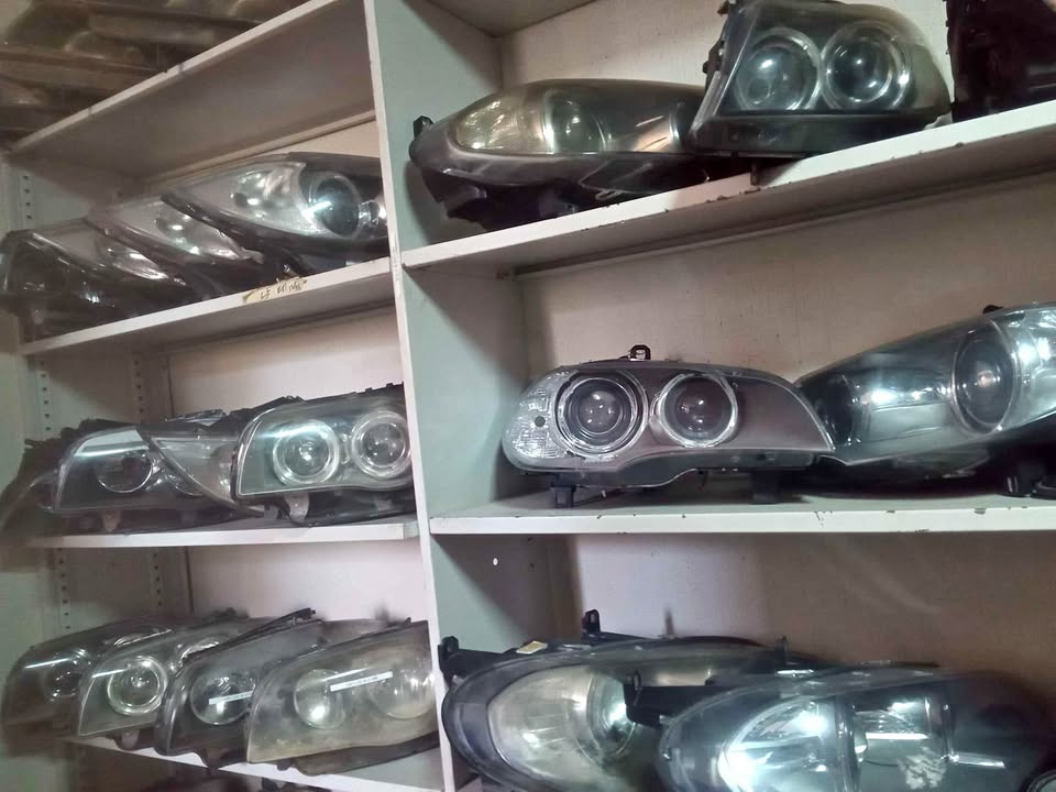 Bmw E70/ E86/E87/ E90 headlights