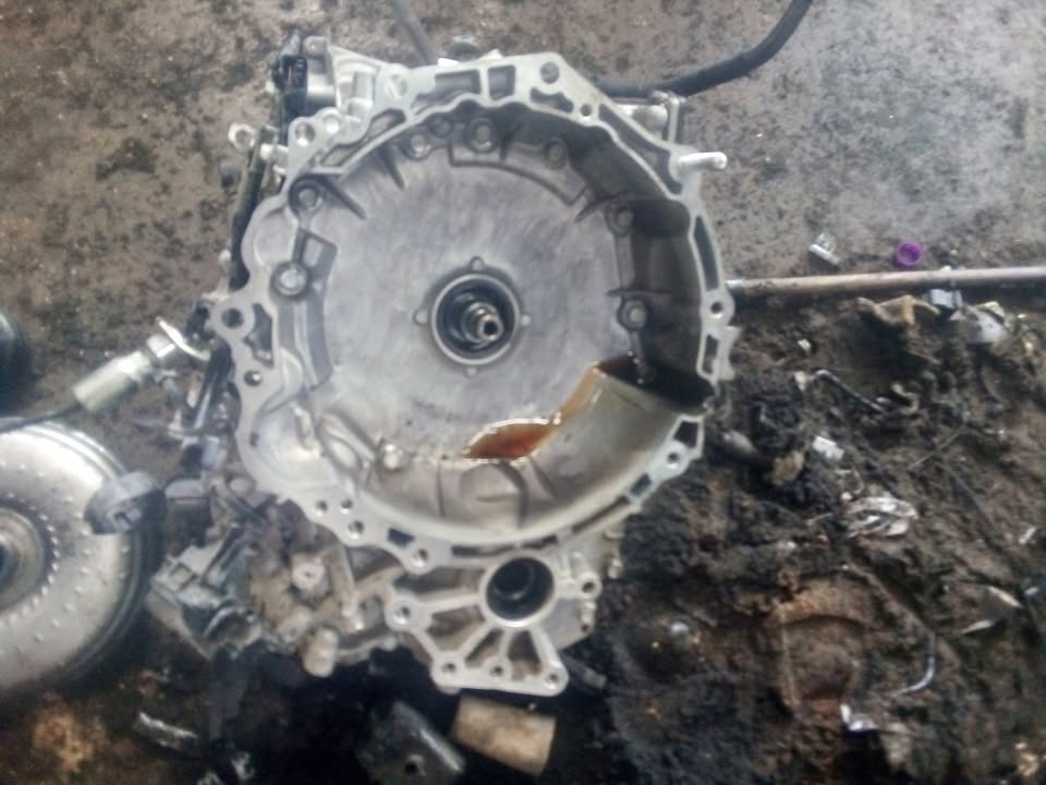 SUZUKI VITARA AUTO GEARBOX (J20B) for sale - Private Seller SUZUKI VITARA AUTO GEARBOX (J20B) for sale - Private Seller