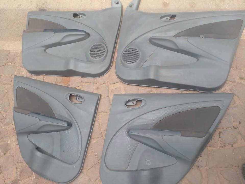 2015 Toyota Etios Door panels - Private Seller 2015 Toyota Etios Door panels - Private Seller
