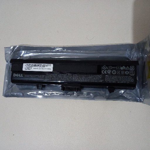 Original Dell laptop battery XPS M1330 M1350