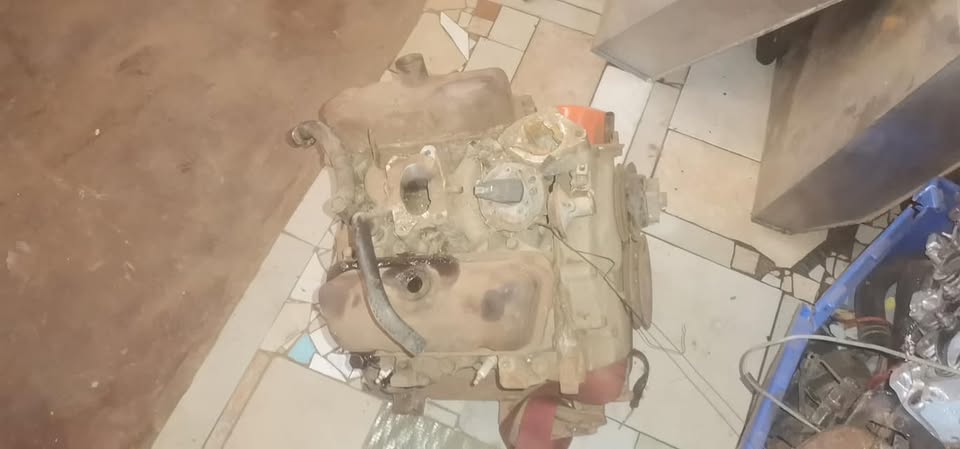 Ford v4 engine for sale can be used for display - Private Seller Ford v4 engine for sale can be used for display - Private Seller