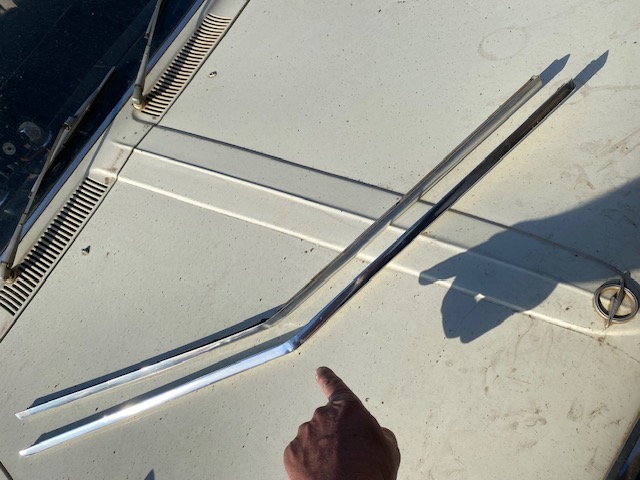 Mustang Hood Lip 1967- 68 Bonnet Chrome Trim - Private Seller Mustang Hood Lip 1967- 68 Bonnet Chrome Trim - Private Seller