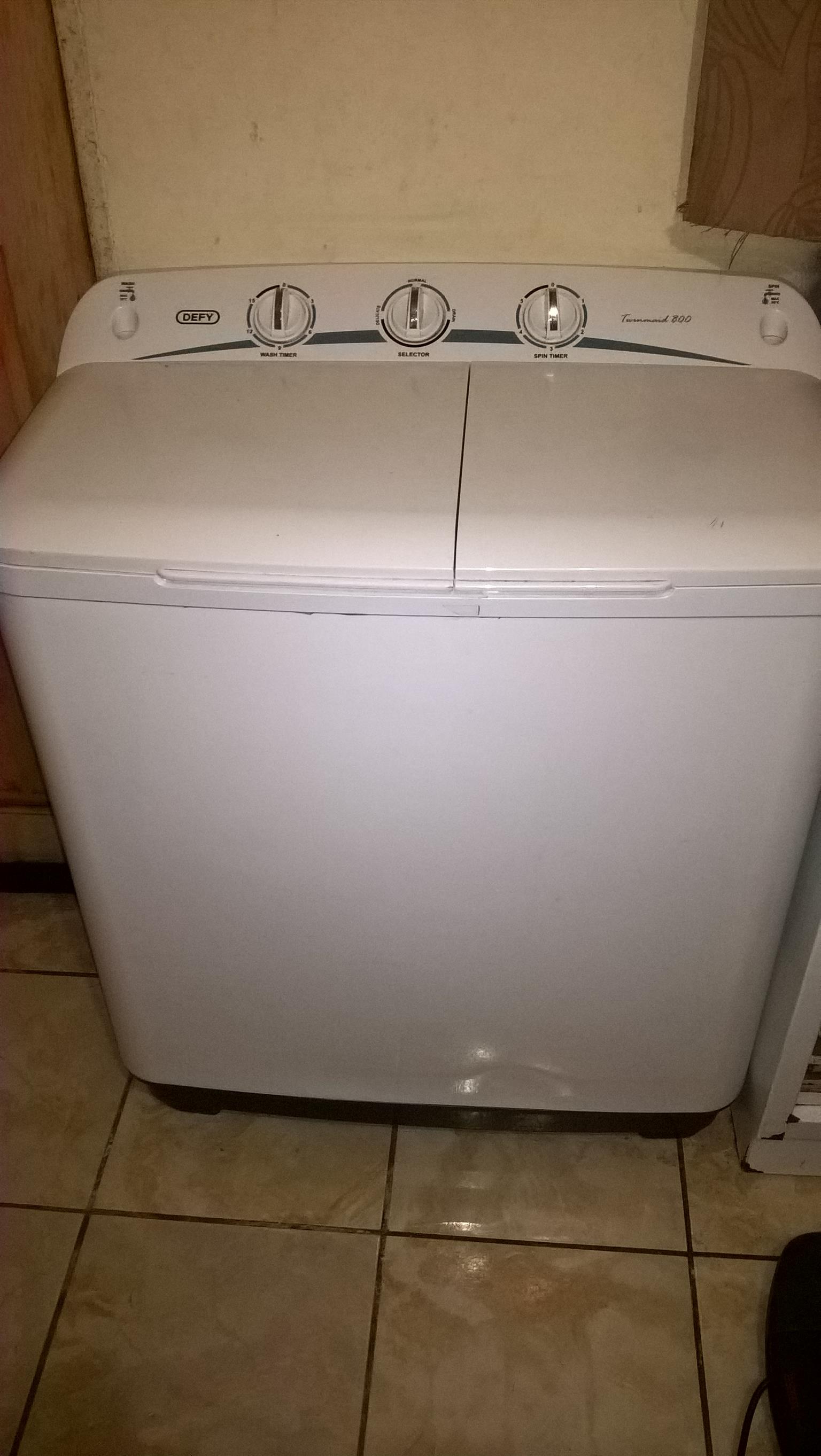 Defy Washing machine for sale.