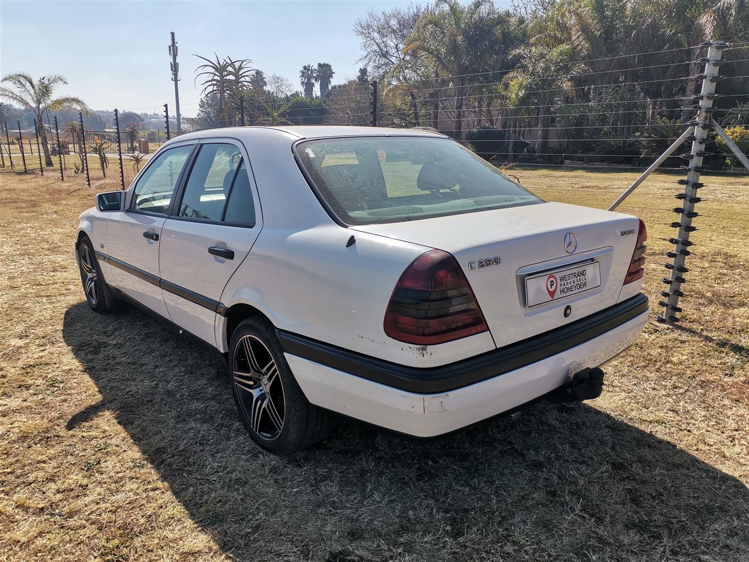 1996 Mercedes C250 Diesel Manual White For Sale
