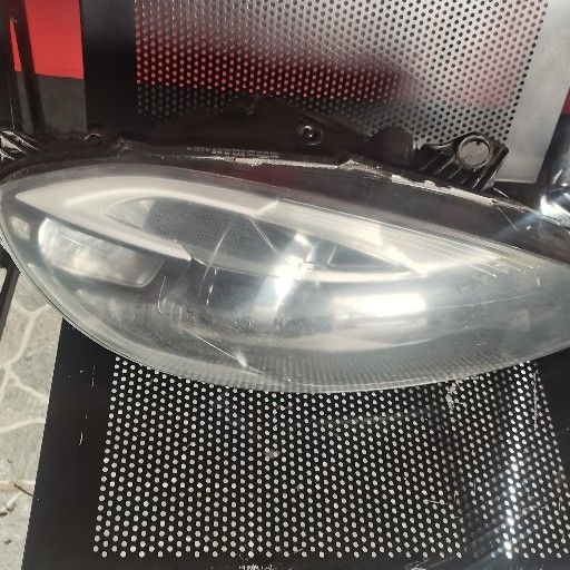 V40 headlights 2014 - Private Seller V40 headlights 2014 - Private Seller