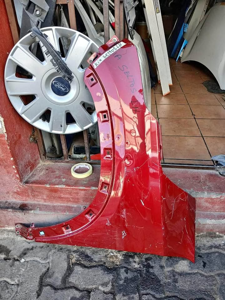 Kia Seltos fender - Private Seller Kia Seltos fender - Private Seller