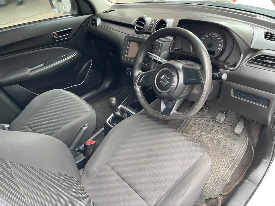 2021 Suzuki Swift 1.2 GL Manual 12000km