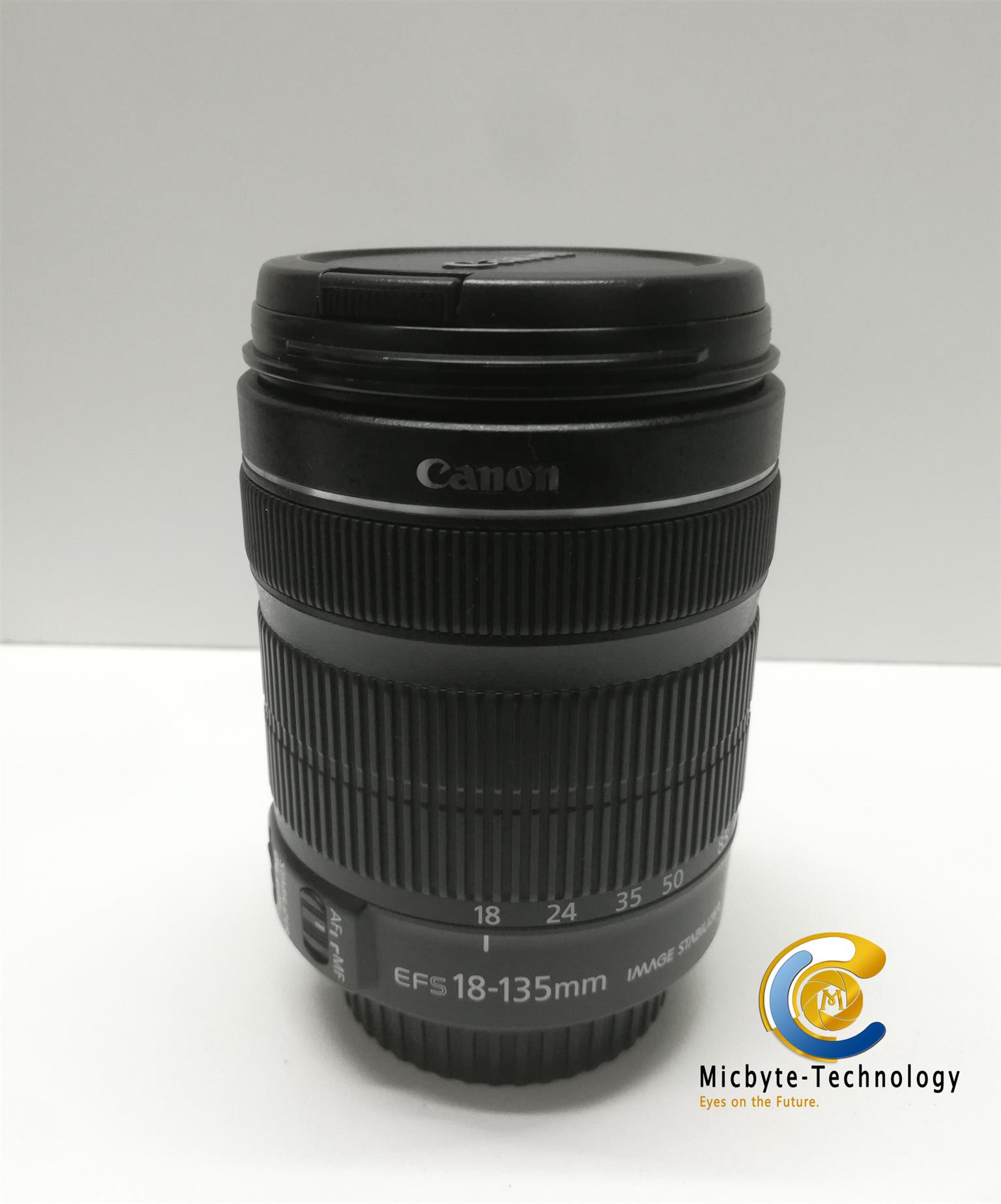 Canon EF-S 18-135mm F3.5-5.6 IS lens Canon EF-S 18-135mm F3.5-5.6 IS lens