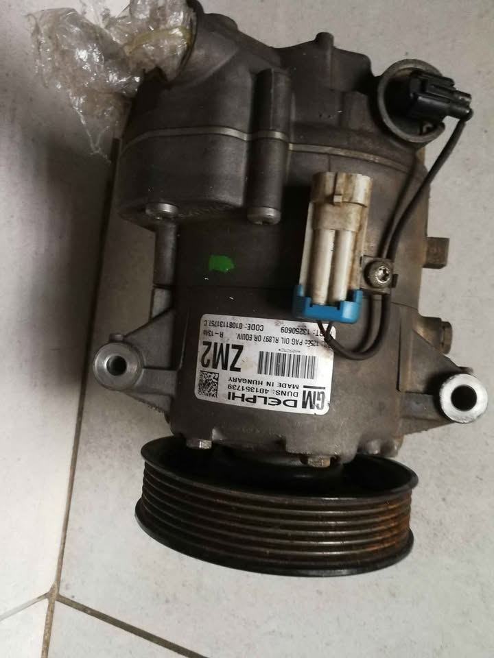 For sale opel or chev aircon compressor. - Private Seller