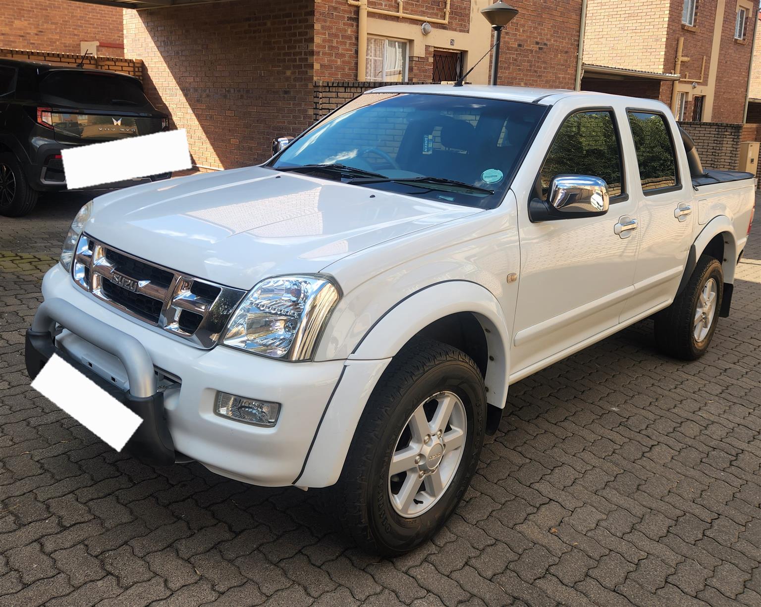 Used 2007 Isuzu KB 300D-Teq double cab LX - Private Seller Used 2007 Isuzu KB 300D-Teq double cab LX - Private Seller