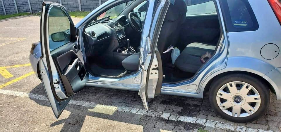 2007 Ford  2007 Ford fiesta