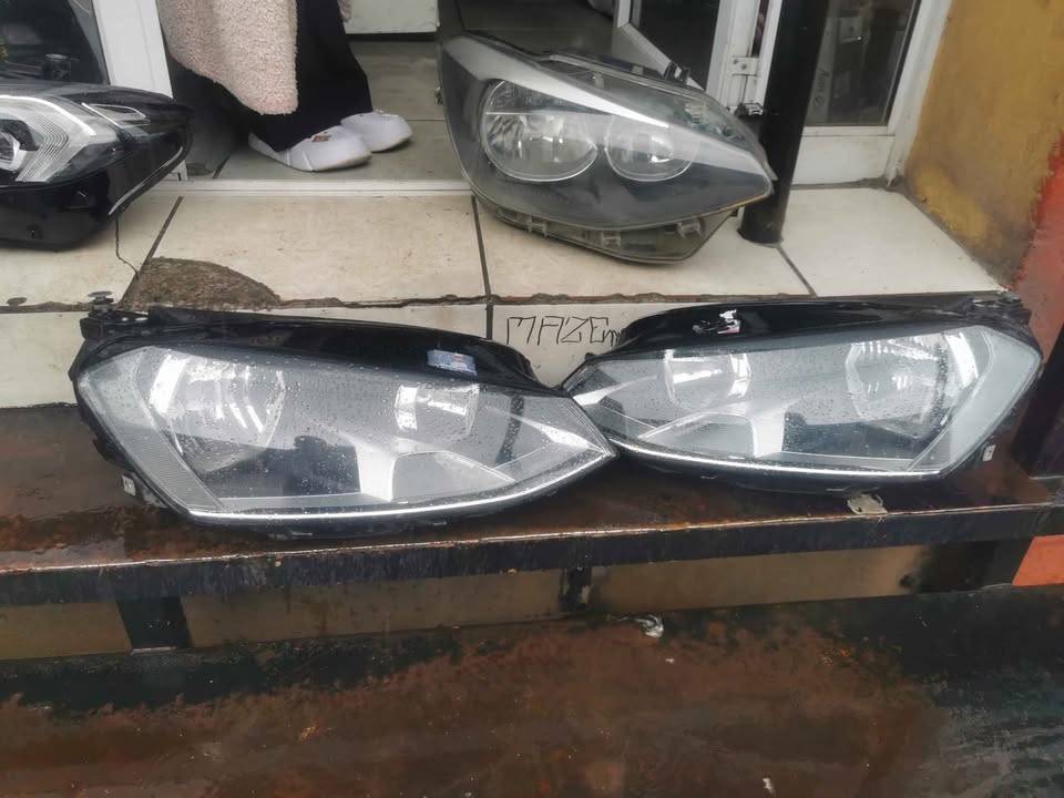 Bmw G20 facelift headlights - Private Seller Bmw G20 facelift headlights - Private Seller