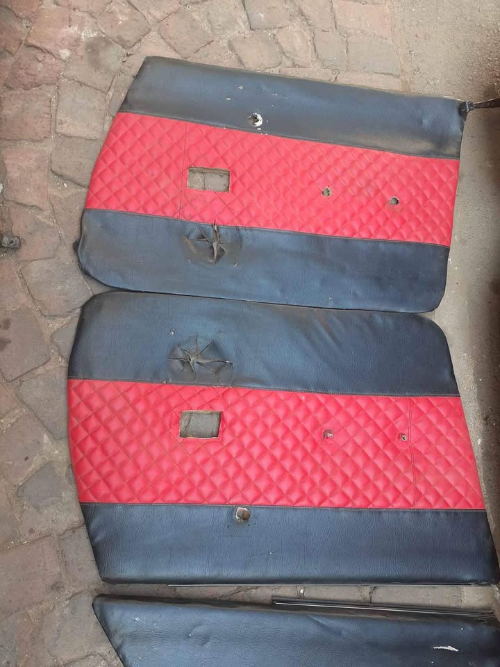 Toyota baby Cressida T3 interior available Call or whatsapp  Jimmy @ Circle 7 used parts - Private Seller