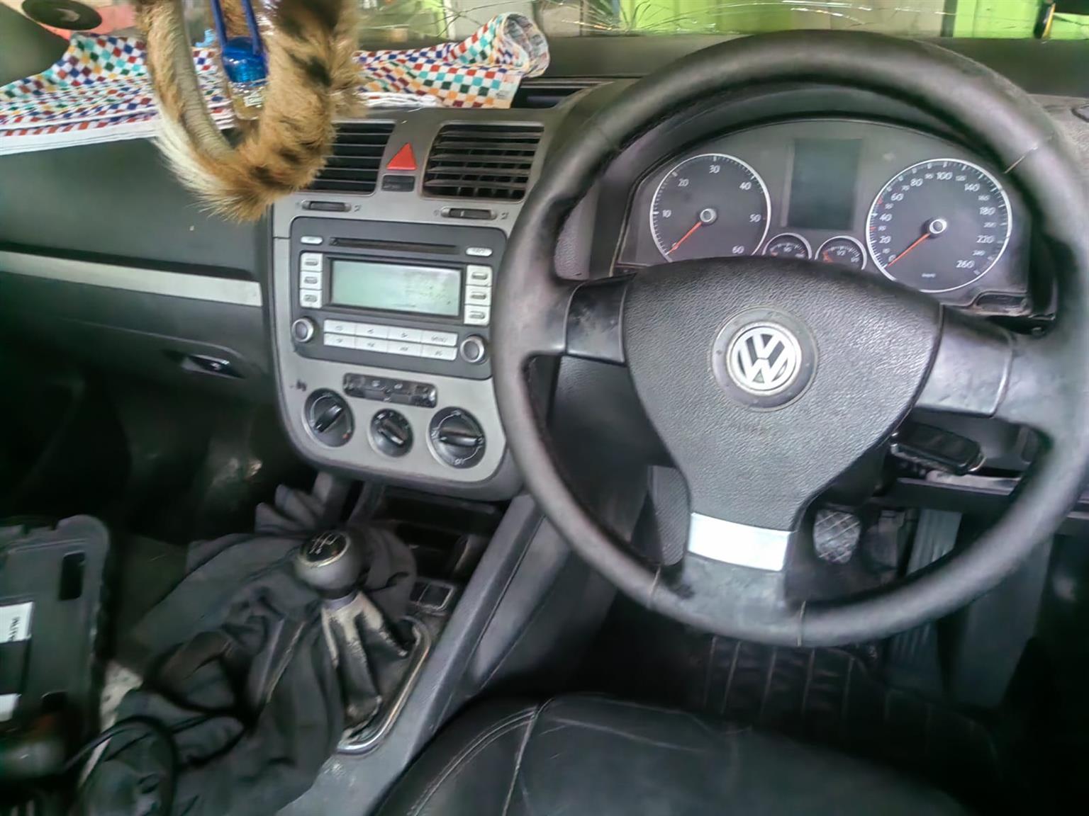 VW golf five TDI stripping engine good gearbox good - Private Seller VW golf five TDI stripping engine good gearbox good - Private Seller