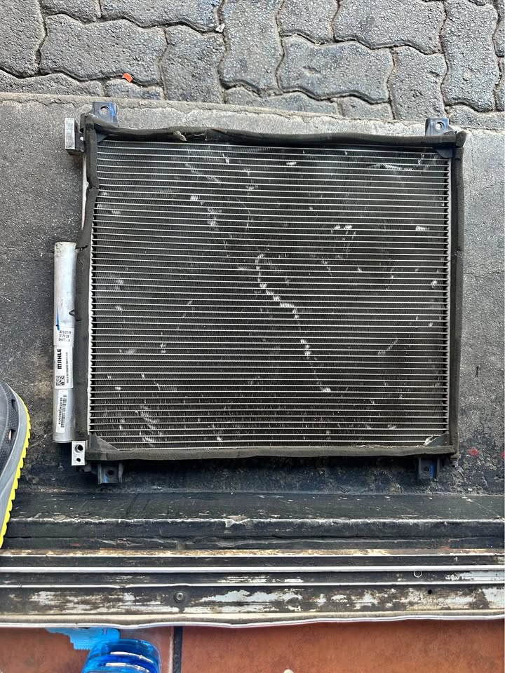 Suzuki Ignis aircon Condenser - Private Seller Suzuki Ignis aircon Condenser - Private Seller