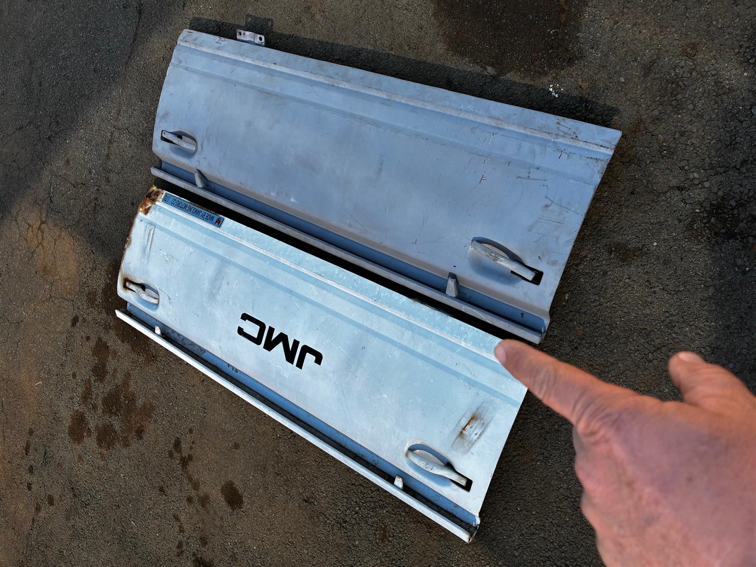 JMC Isuzu Tail gate LDV Bakkie Pick Up - Private Seller