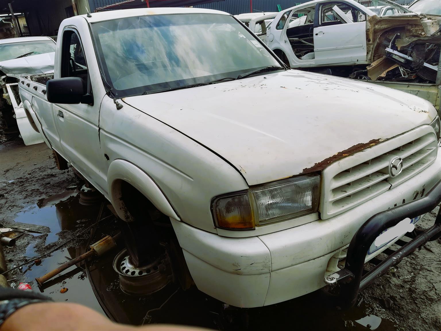 2003 Mazda Drifter 2.5 - Stripping for Spares