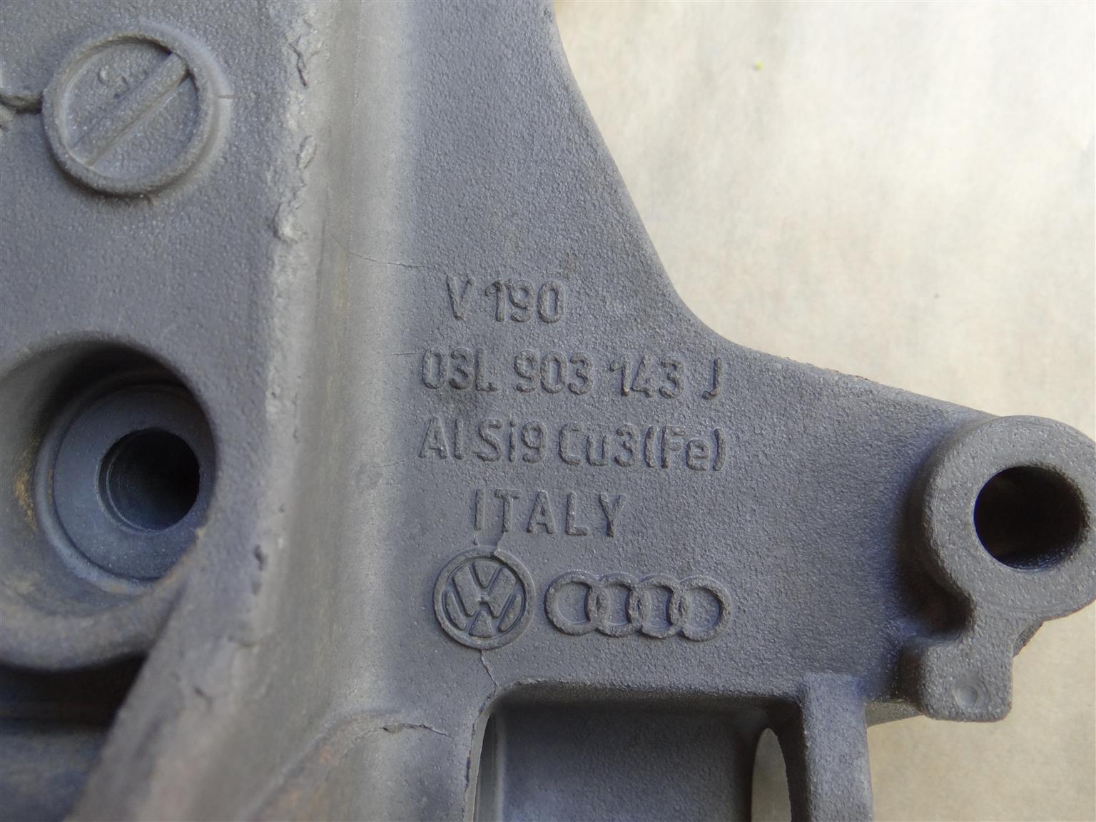Engine support brackets - VW Amarok / Transporter / Audi / VW 2.0 TDI