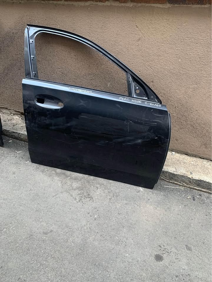 Mercedes Benz W206 front and back Doors