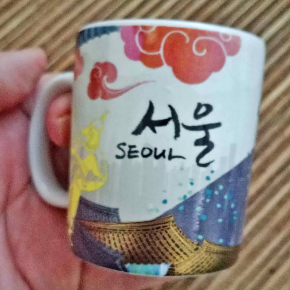 Small Seoul Collectables Mug 2014