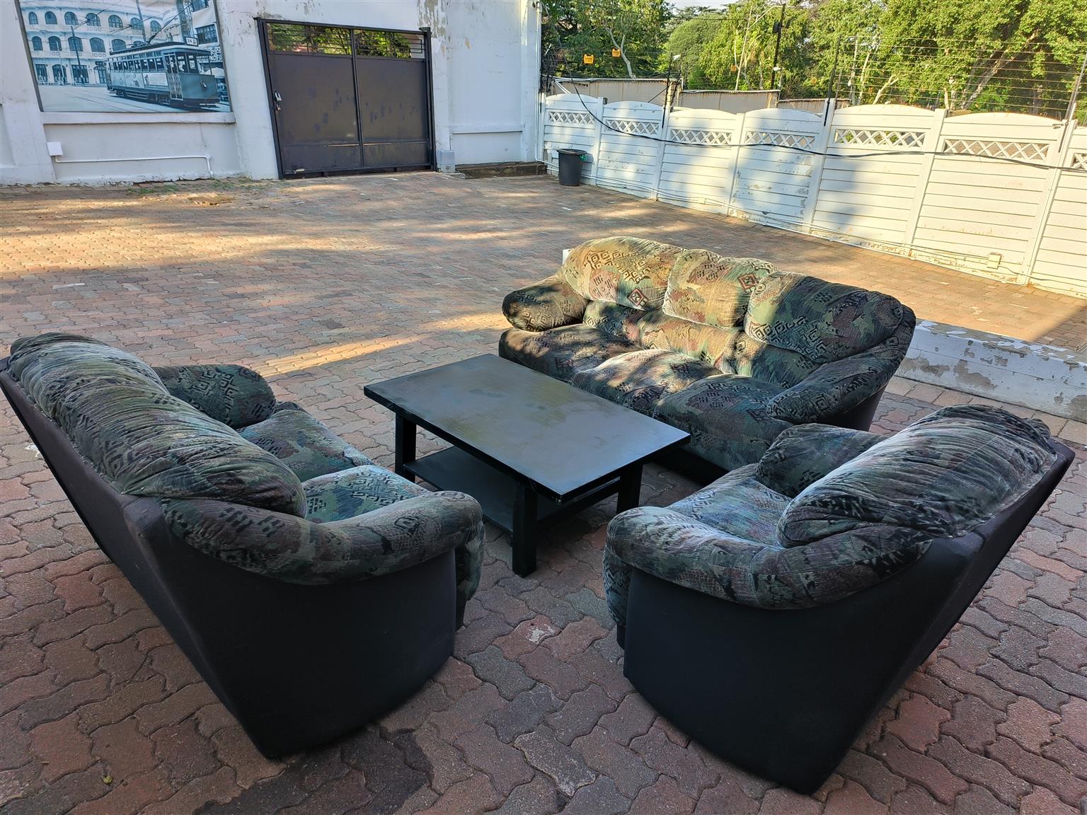 Furnitures sales Furnitures sales