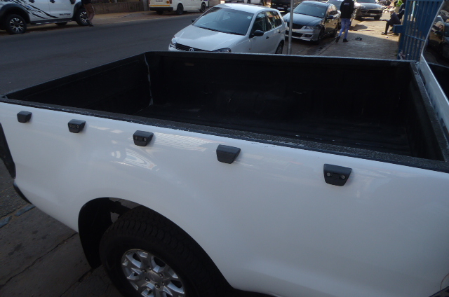 2017 Ford Ranger T7 2.2 TDCi SingleCab HiRider Bakkie Manua Cloth Seat