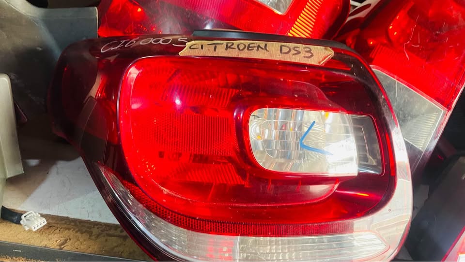 Citroen DS3 taillight - Private Seller