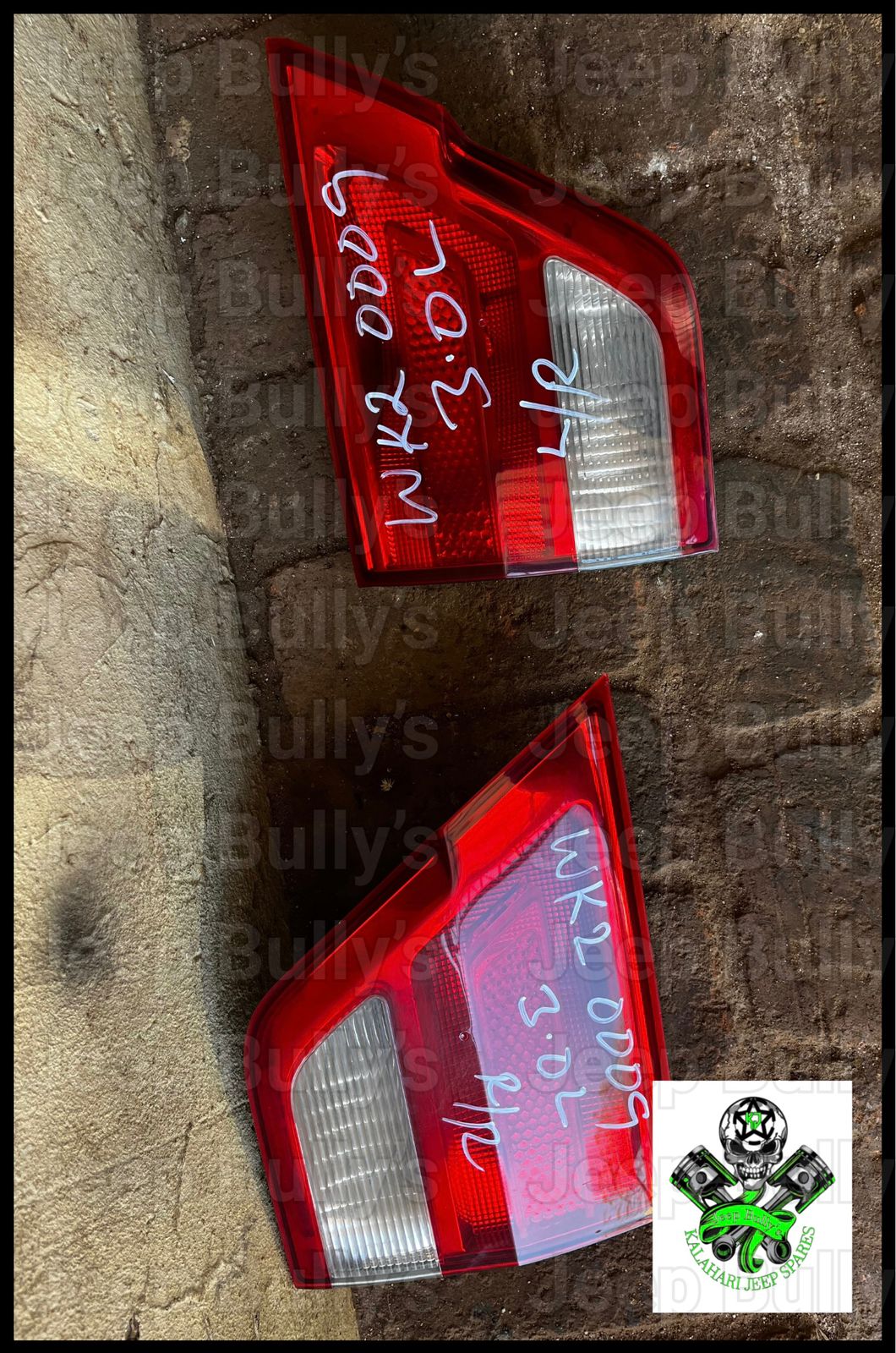 Jeep Grand Cherokee Wk2 Inner Taillights - Private Seller Jeep Grand Cherokee Wk2 Inner Taillights - Private Seller