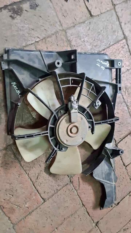 Mazda 2 fan - Private Seller Mazda 2 fan - Private Seller