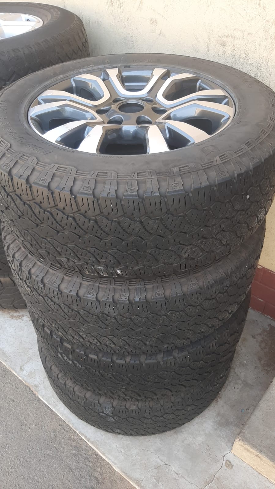 18inch Ford Ranger Wildtrack original mags with used All Terrain tyres set - Private Seller 18inch Ford Ranger Wildtrack original mags with used All Terrain tyres set - Private Seller