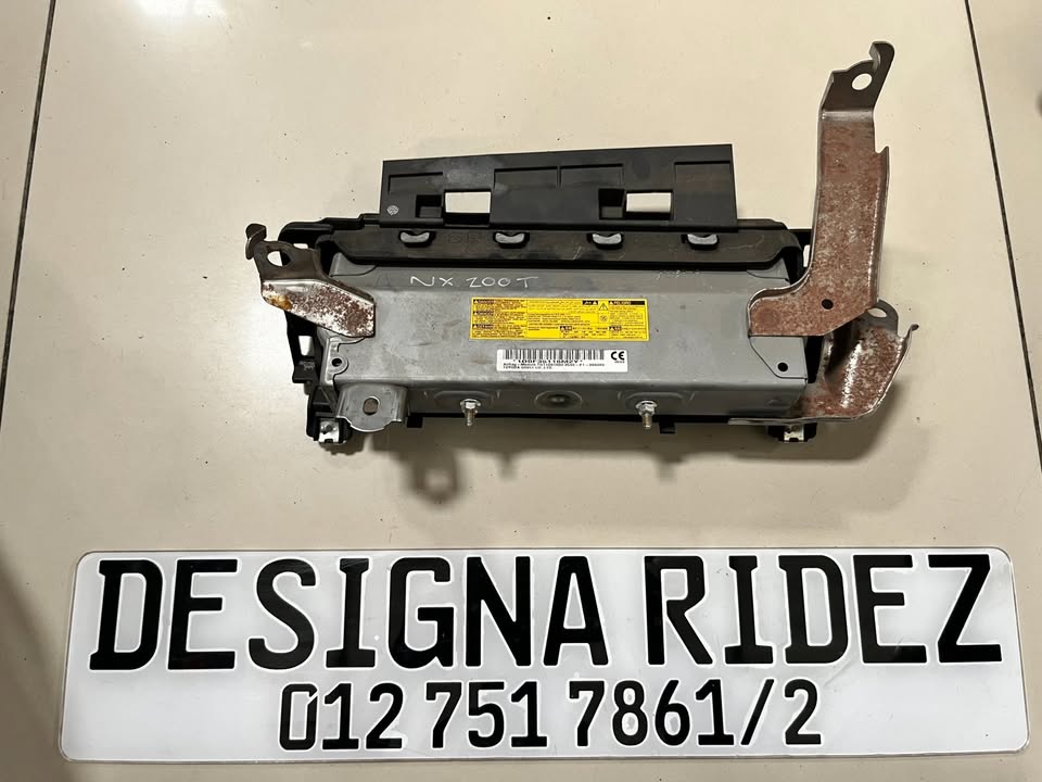 LEXUS NX200T INTERIOR DASHBOARD PASSENGER AIRBAG AVAILABLE. - Private Seller LEXUS NX200T INTERIOR DASHBOARD PASSENGER AIRBAG AVAILABLE. - Private Seller