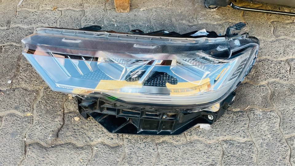 Haval H6 Xenon headlight 2021 - Private Seller Haval H6 Xenon headlight 2021 - Private Seller