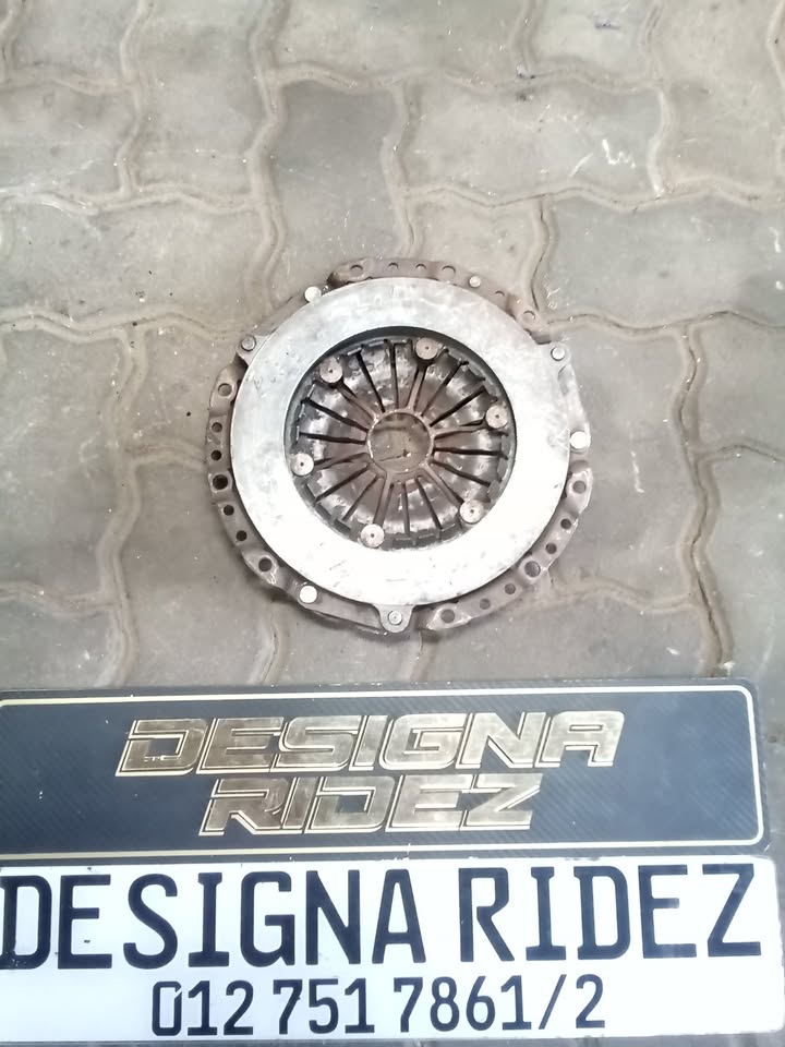 BMW E46 320I PRESSURE PLATE - Private Seller BMW E46 320I PRESSURE PLATE - Private Seller