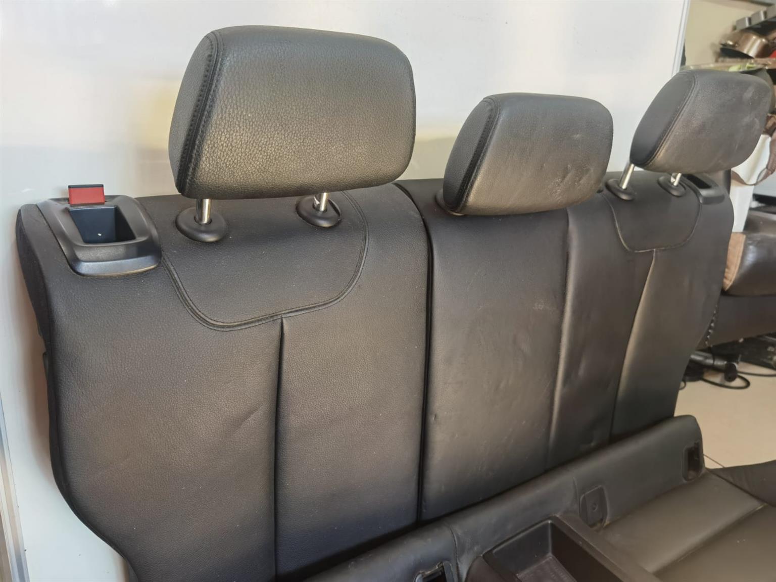 Bmw leather electric car seats - Private Seller Bmw leather electric car seats - Private Seller