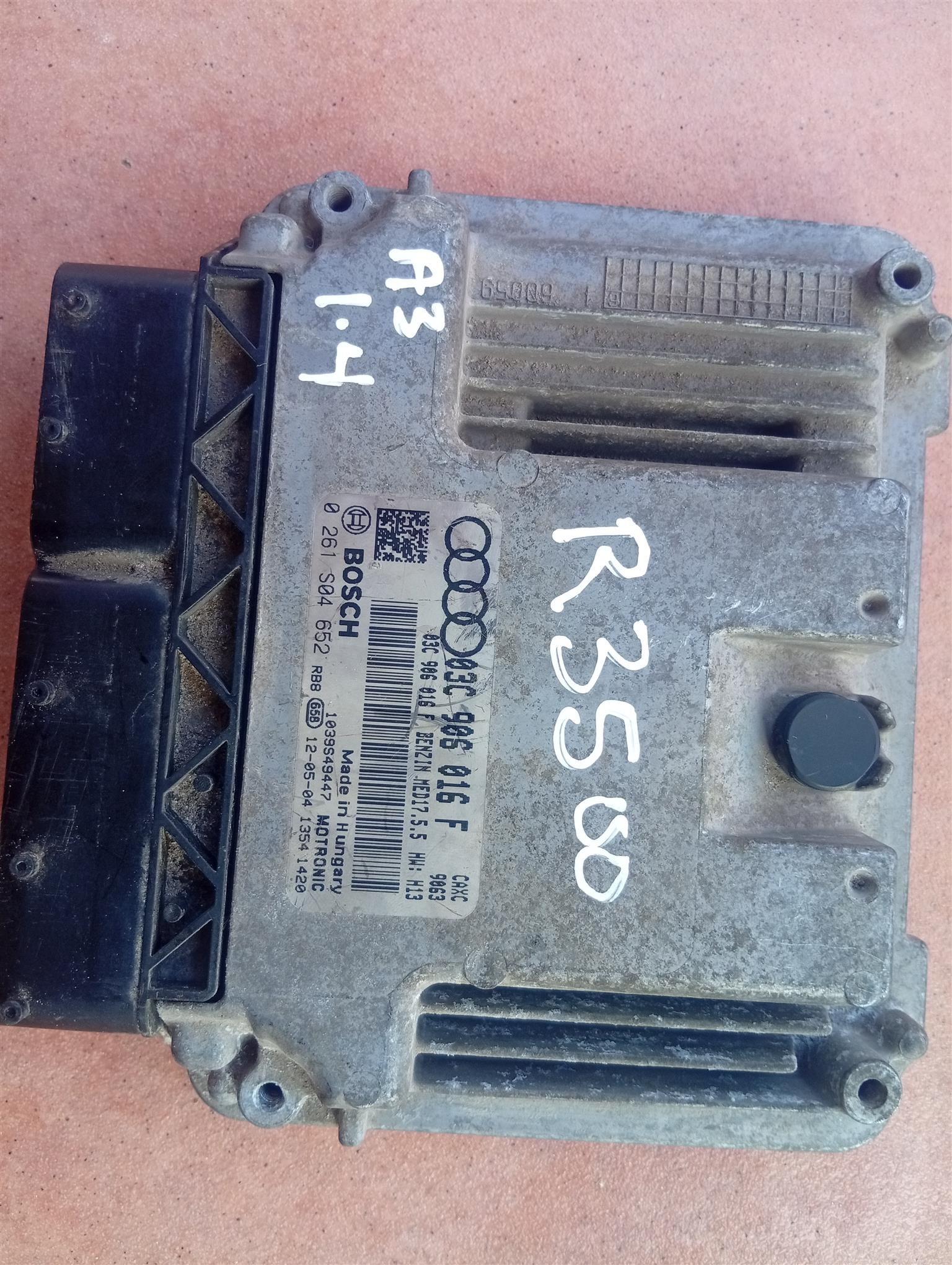Audi A3 1.4 03C906016F VW Scirocco  0261S04652 MED17.5.5 CAXC 1037513962 electro - Private Seller