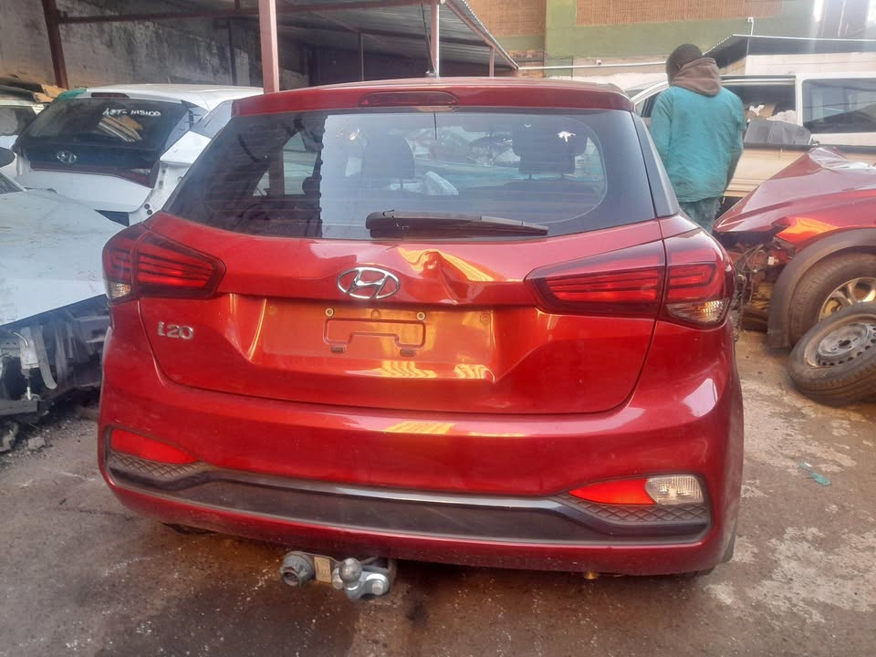 HYUNDAI i20 GRAND 1.2 G4LA STRIPPING - Private Seller HYUNDAI i20 GRAND 1.2 G4LA STRIPPING - Private Seller